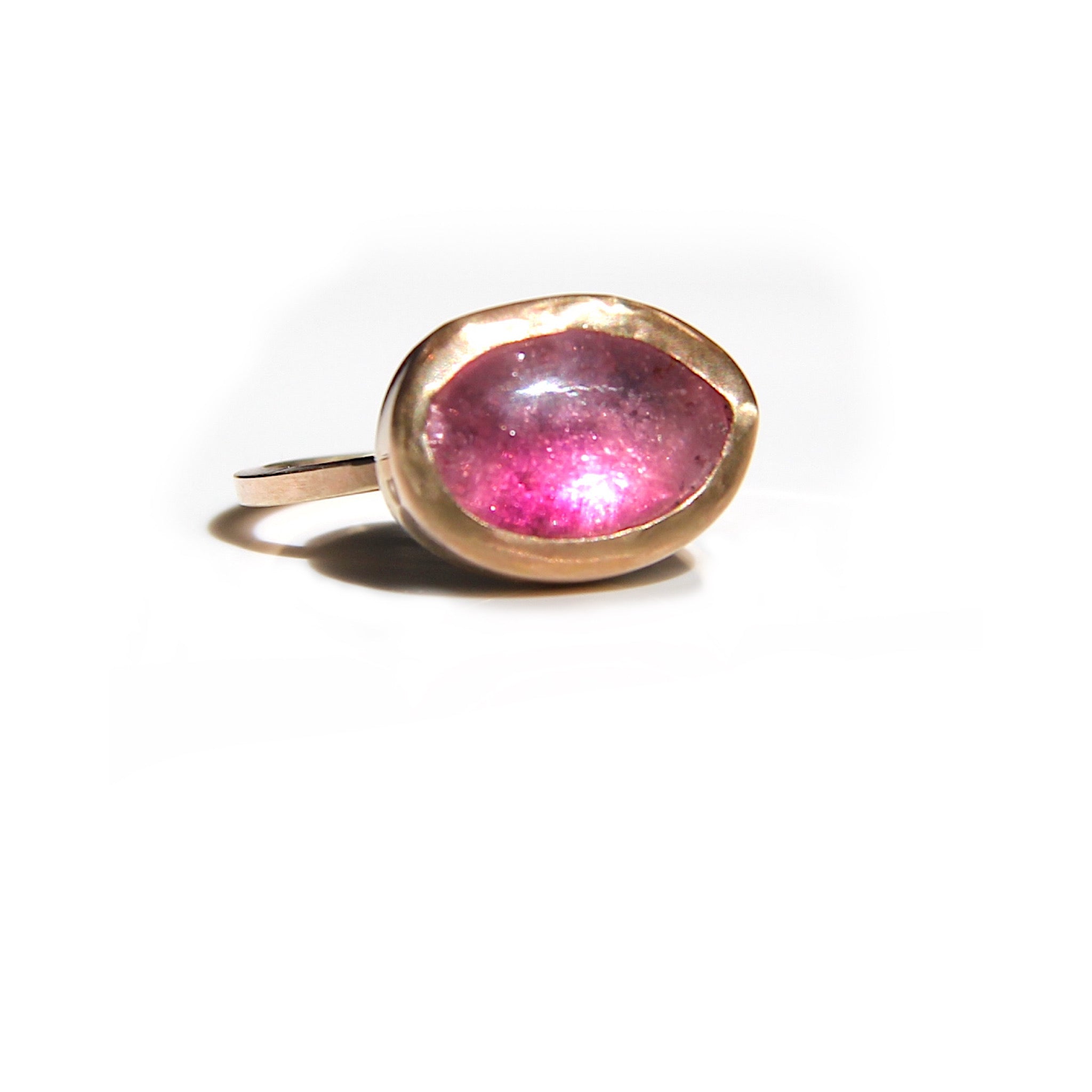 Gradient pink tourmaline ring