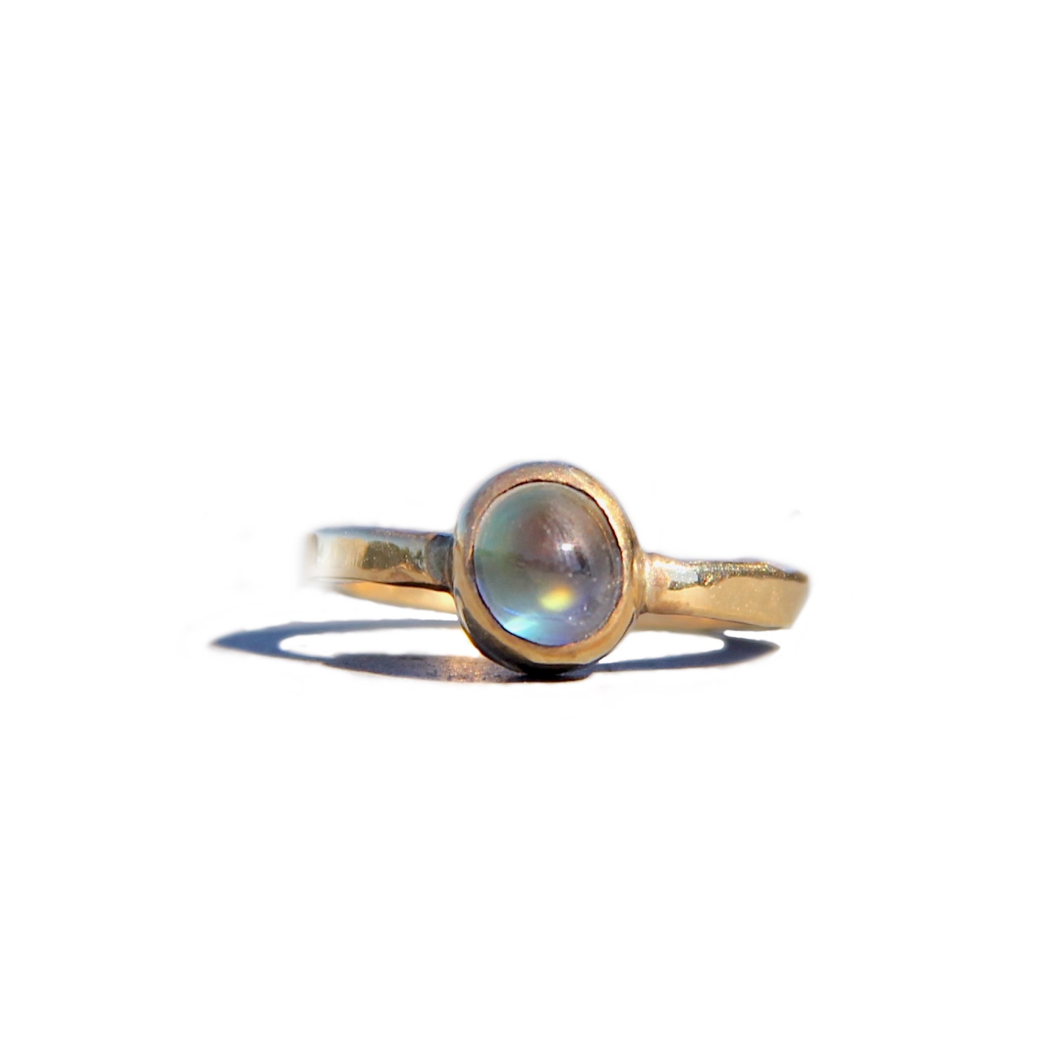 Madagascar Moonstone Ring in gold