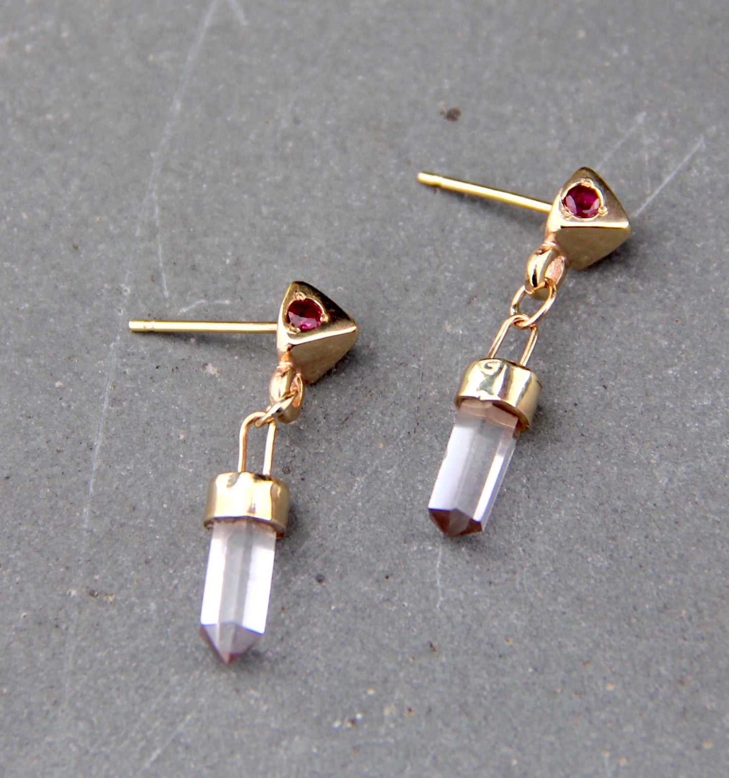 Pyramid Drop earrings with amethyst and rubies