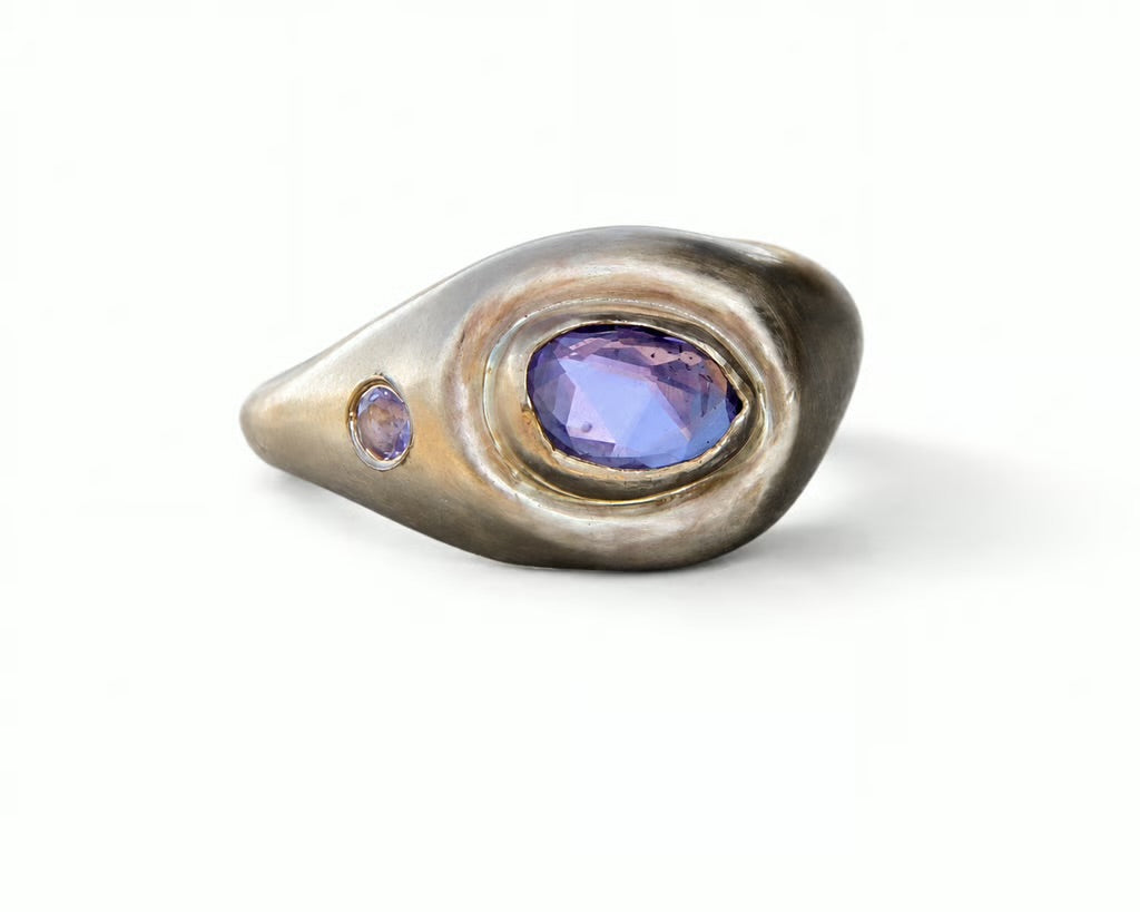 Side hustle sapphire + amethyst ring