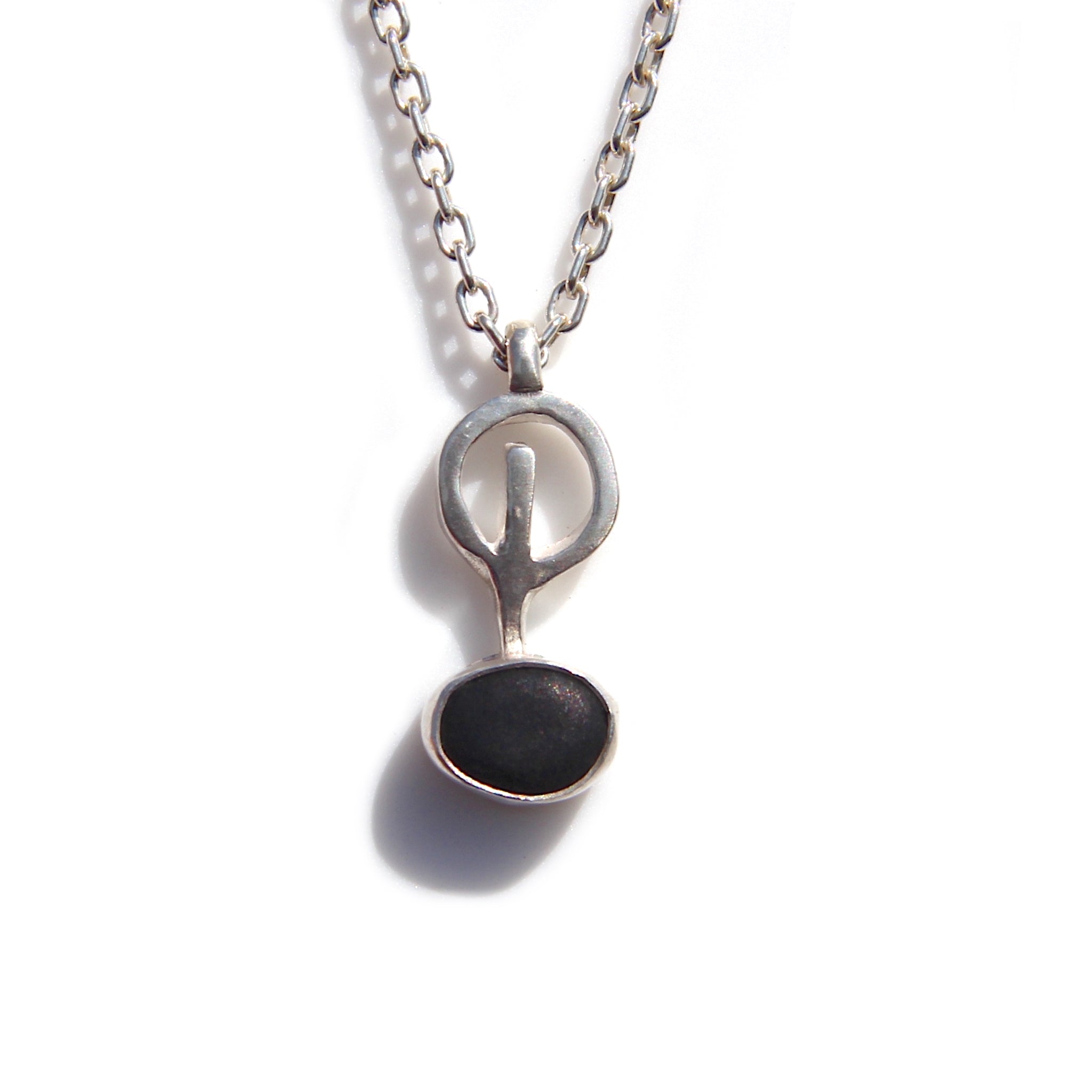 Oval River Rock men’s necklace