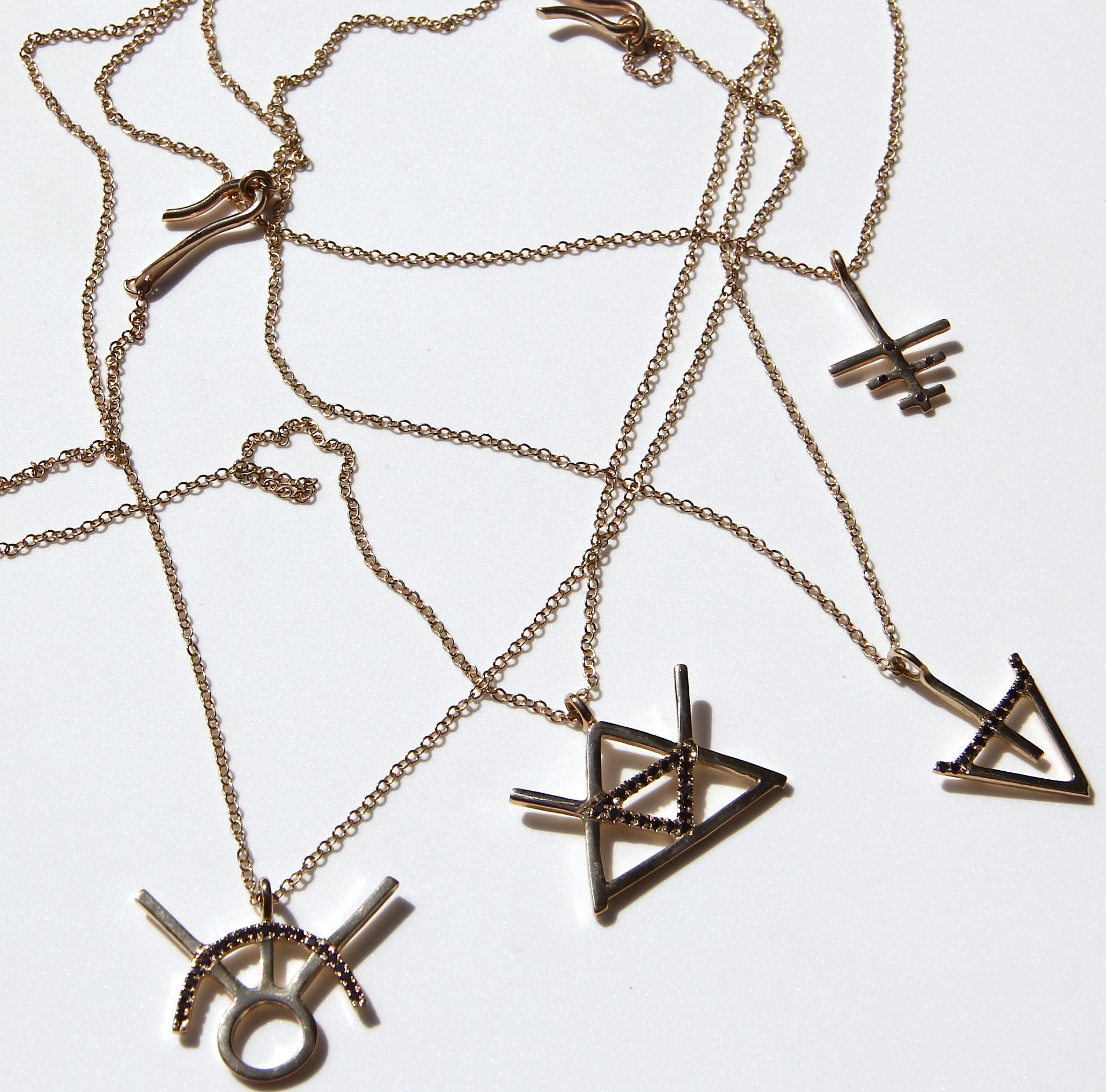 Alchemy Fire Symbol in 14K gold with black diamonds