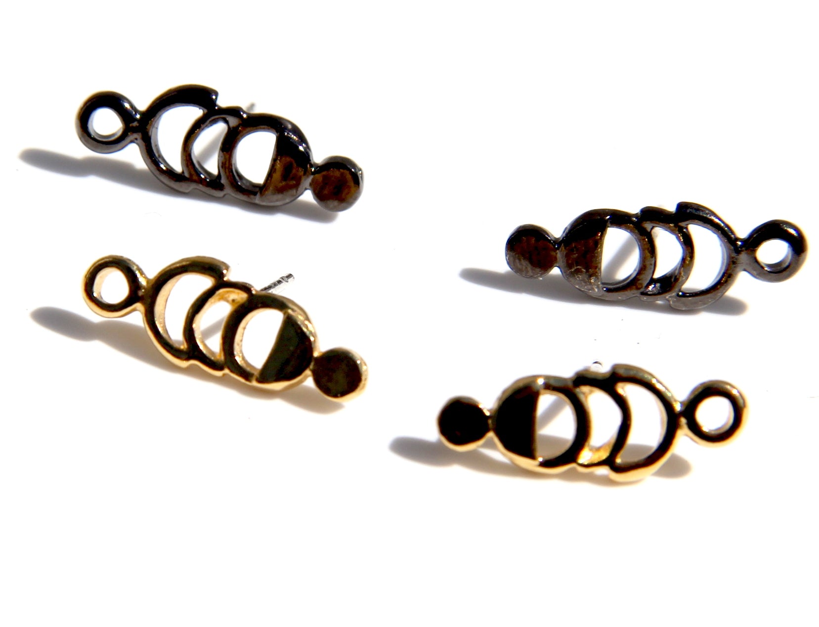 Kenrokuen Ear Climbers
