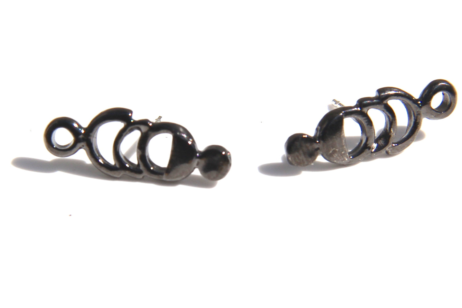 Kenrokuen Ear Climbers