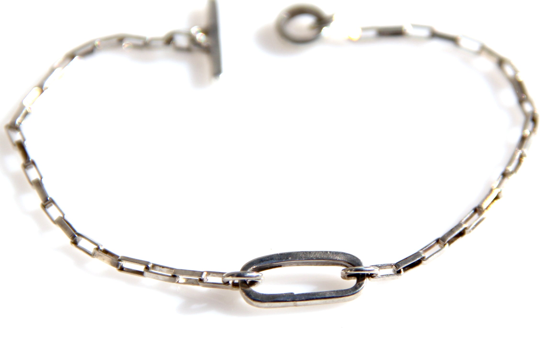 Ulnar Loop Bracelet