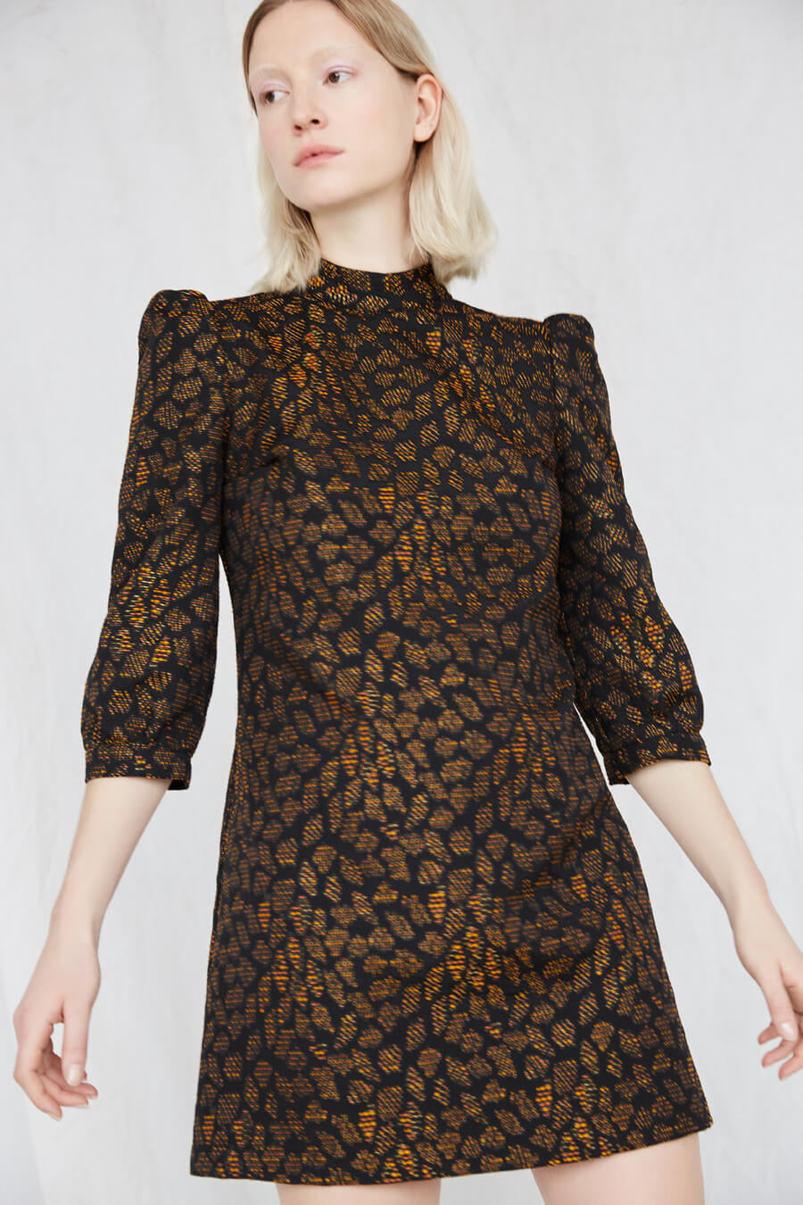 Eve Gravel Cold Mountains Dress large Eve Gravel Cold Mountains Dress large