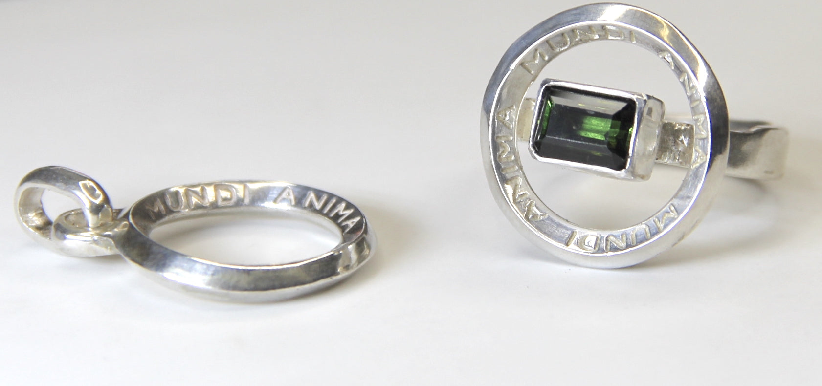 Anima Mundi Ring