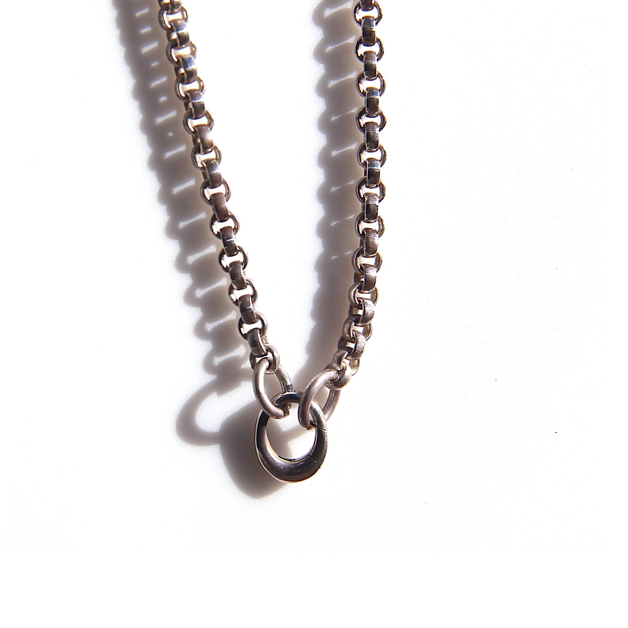 Heavy-weight rolo chain for charms